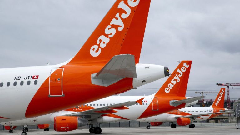 E está a acontecer: voo da easyJet cancelado devido a ‘incidente de defecação’