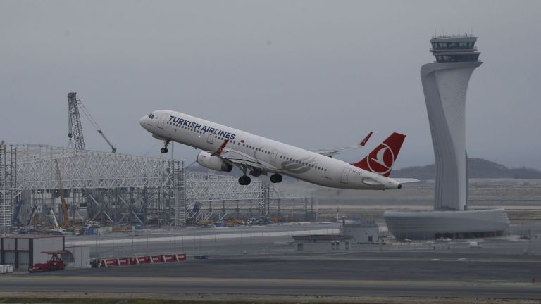 Aeroporto de Istambul é o mais movimentado da Europa